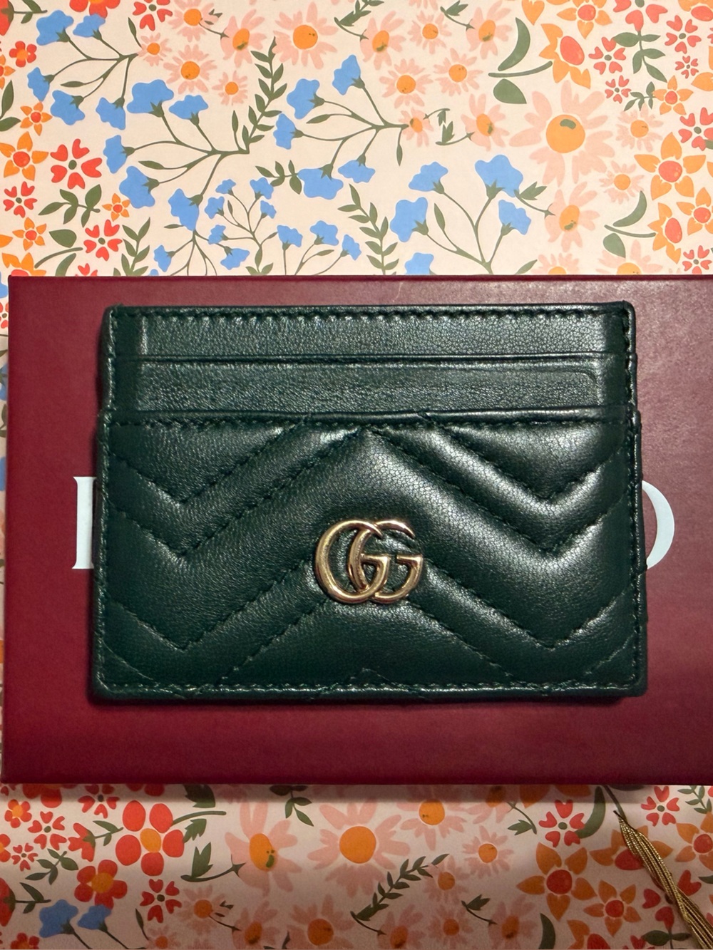 Gucci Green Chevron Card Case with Gold Double G